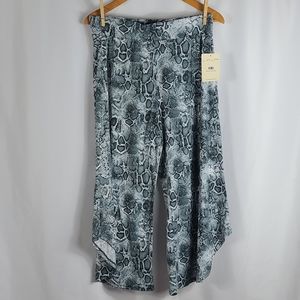 Snakeskin Pattern Wide Leg Pant